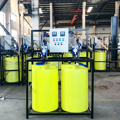 Ενσωματωμένο Vertical PE Automatic Chemical Dosing System 500L/H