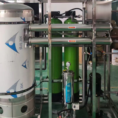 Εκρηκτικός εξοπλισμός SS304 αντίστροφης όσμωσης προτύπων 1000L/H βιομηχανικός