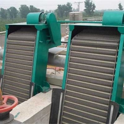 SS304 μηχανική χονδροειδής οθόνη 3.0KW φραγμών απόβλητου ύδατος